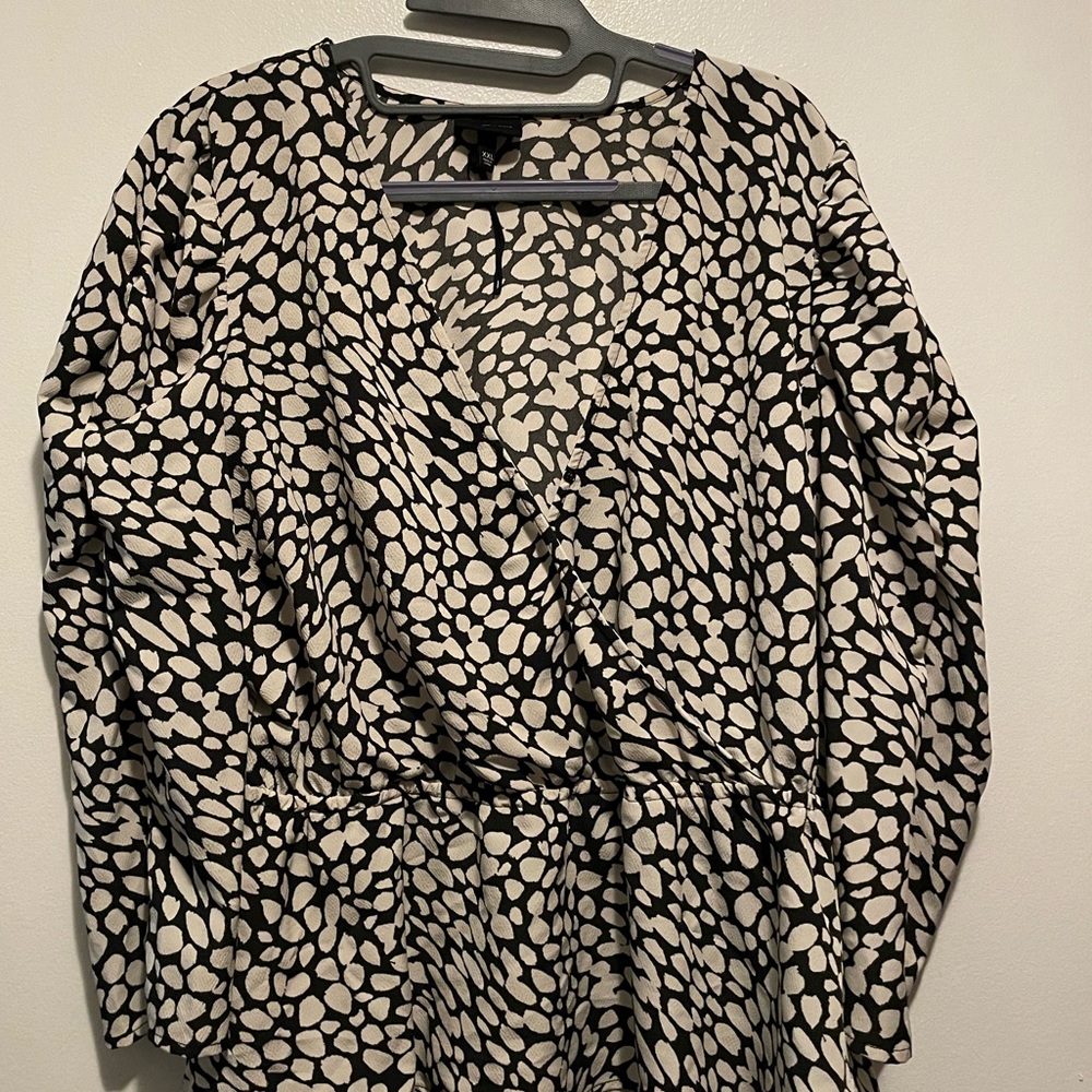 WHO WHAT WEAR PLUS TOP